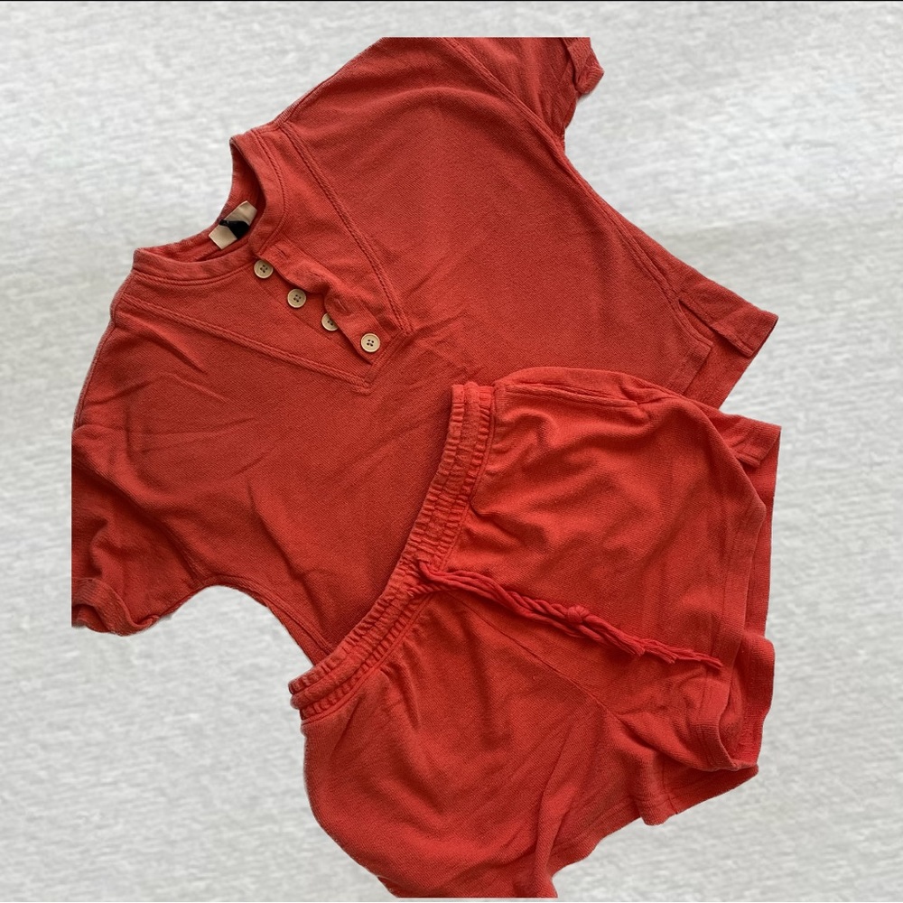 Red Universal Thread Polo & Shorts Set